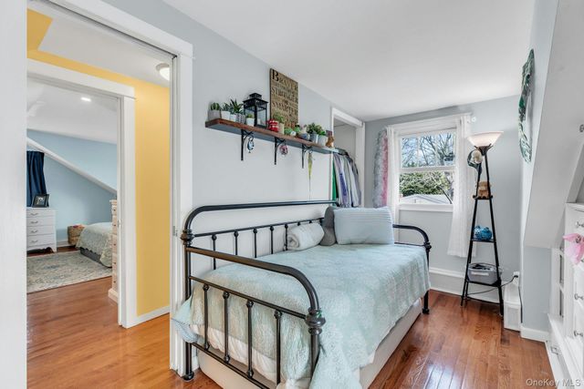 135 Division Avenue, West Sayville, NY 11796