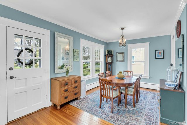 135 Division Avenue, West Sayville, NY 11796