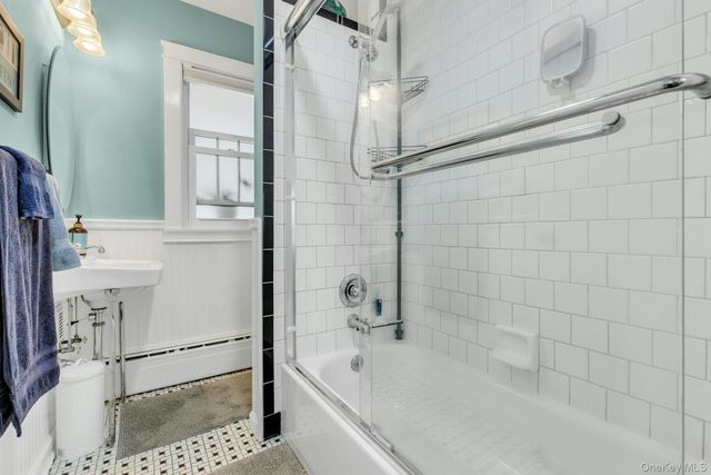 135 Division Avenue, West Sayville, NY 11796