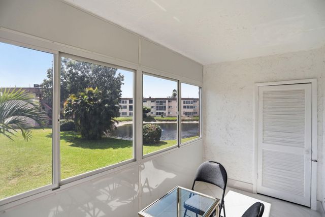 721 Lori Drive 210, Palm Springs, FL 33461