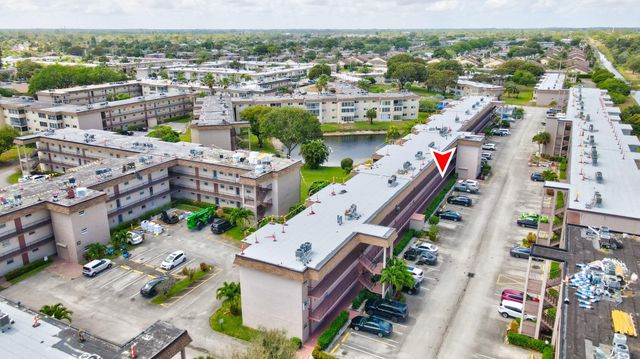 721 Lori Drive 210, Palm Springs, FL 33461