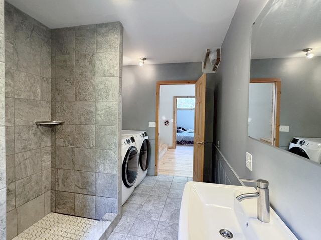 173 Garvins Falls Road, Concord, NH 03301