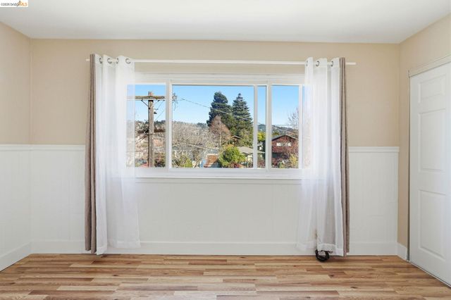 840 Key Route blvd, Albany, CA 94706