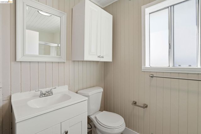 840 Key Route blvd, Albany, CA 94706