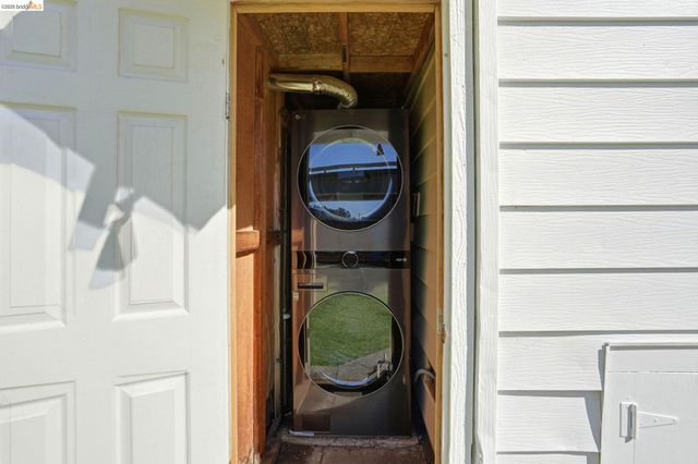 840 Key Route blvd, Albany, CA 94706