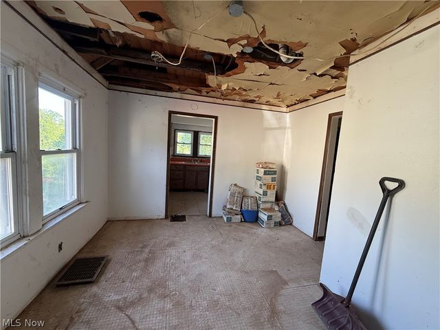 155 Webster Avenue, Weirton, WV 26062
