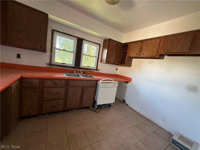 155 Webster Avenue, Weirton, WV 26062