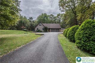 108 Pinoak Drive, Penn Forest Twp, PA 18229