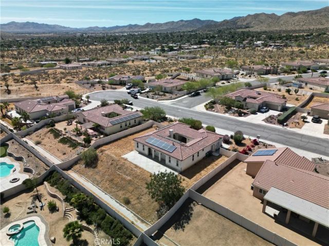 56172 Mountain View, Yucca Valley, CA 92284