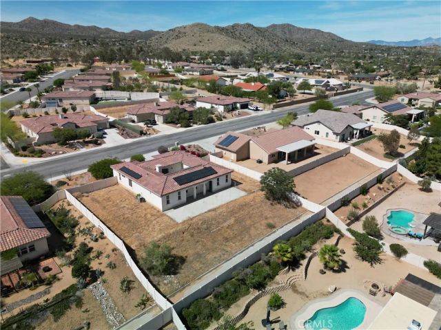 56172 Mountain View, Yucca Valley, CA 92284