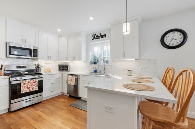 1260 Sea Street, Quincy, MA 02169