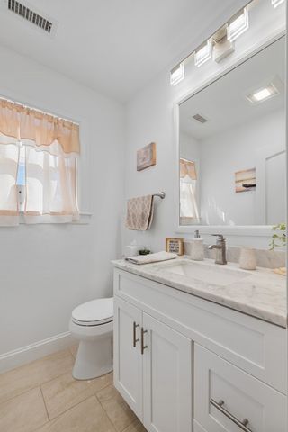 1260 Sea Street, Quincy, MA 02169