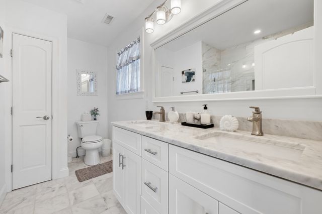 1260 Sea Street, Quincy, MA 02169