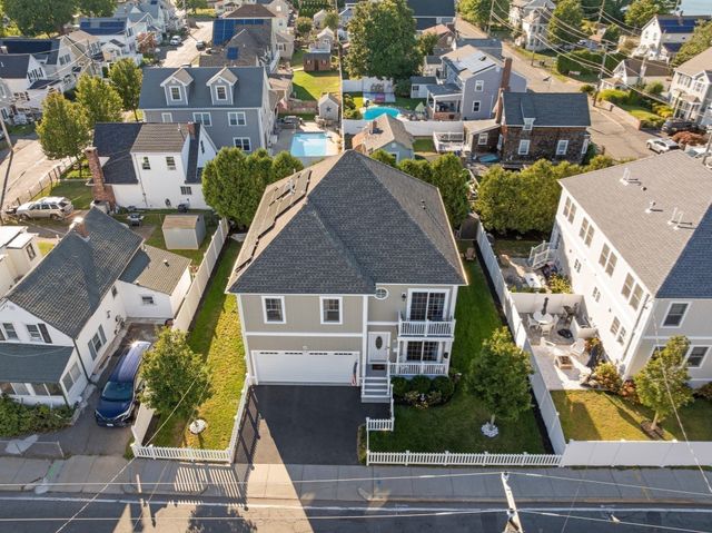 1260 Sea Street, Quincy, MA 02169