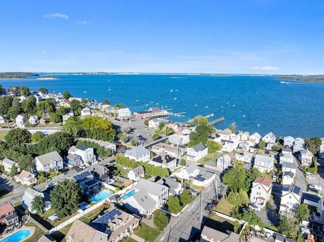 1260 Sea Street, Quincy, MA 02169