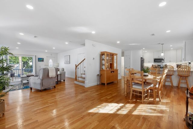 1260 Sea Street, Quincy, MA 02169