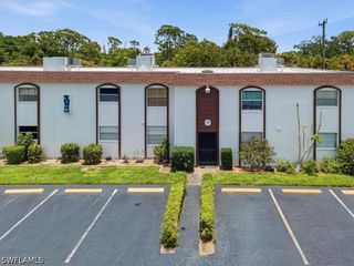 2828 Jackson ST F3, Fort Myers, FL 33901