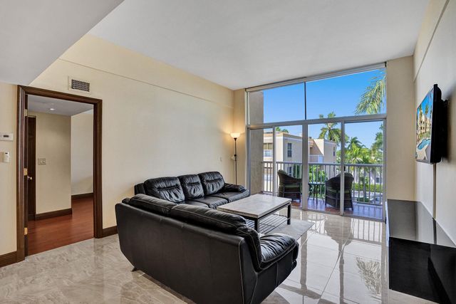 1350 SE 3RD Avenue 406, Dania Beach, FL 33004