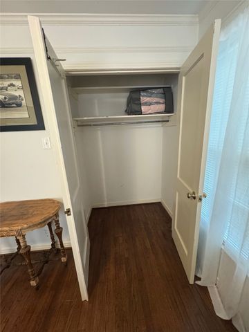 8642 Daytonia Avenue, Dallas, TX 75218