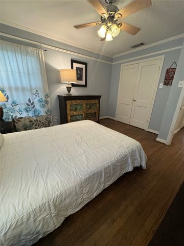 8642 Daytonia Avenue, Dallas, TX 75218