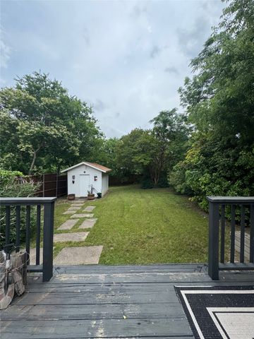 8642 Daytonia Avenue, Dallas, TX 75218