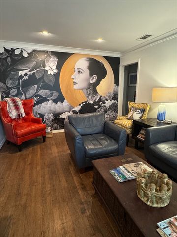 8642 Daytonia Avenue, Dallas, TX 75218