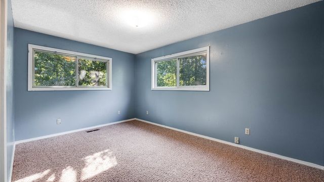 78 Elizabeth Drive, Bella Vista, AR 72715