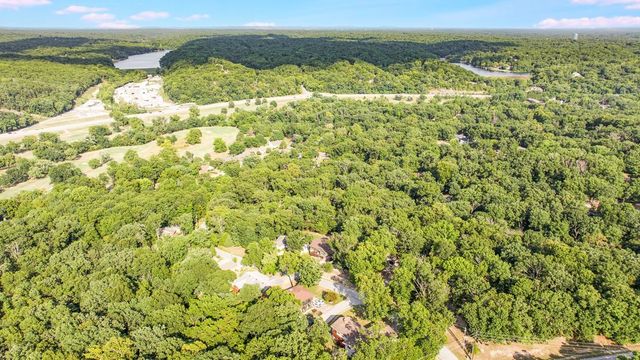 78 Elizabeth Drive, Bella Vista, AR 72715