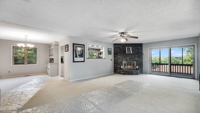 78 Elizabeth Drive, Bella Vista, AR 72715