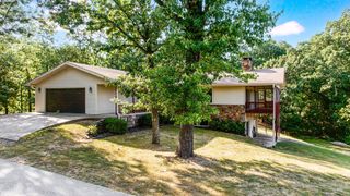 78 Elizabeth Drive, Bella Vista, AR 72715