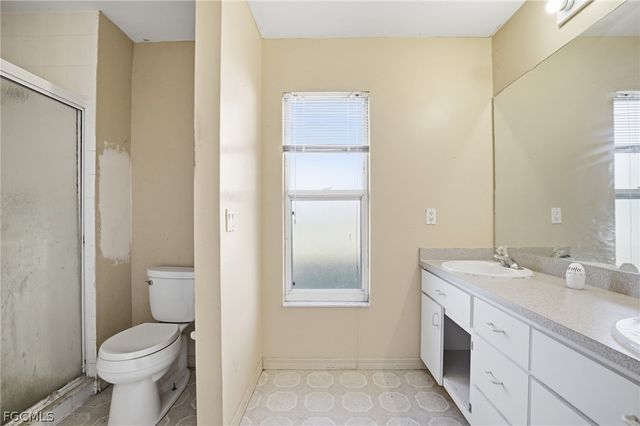 1504 NE 2nd TER, Cape Coral, FL 33909