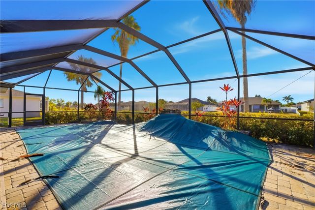 1504 NE 2nd TER, Cape Coral, FL 33909