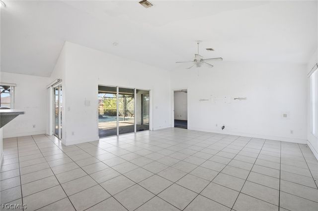 1504 NE 2nd TER, Cape Coral, FL 33909