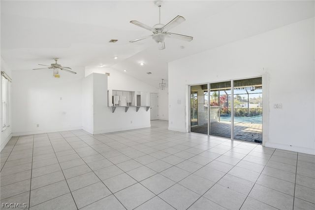 1504 NE 2nd TER, Cape Coral, FL 33909