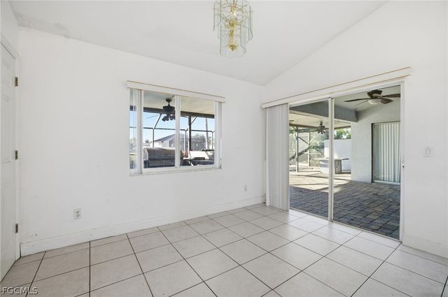 1504 NE 2nd TER, Cape Coral, FL 33909