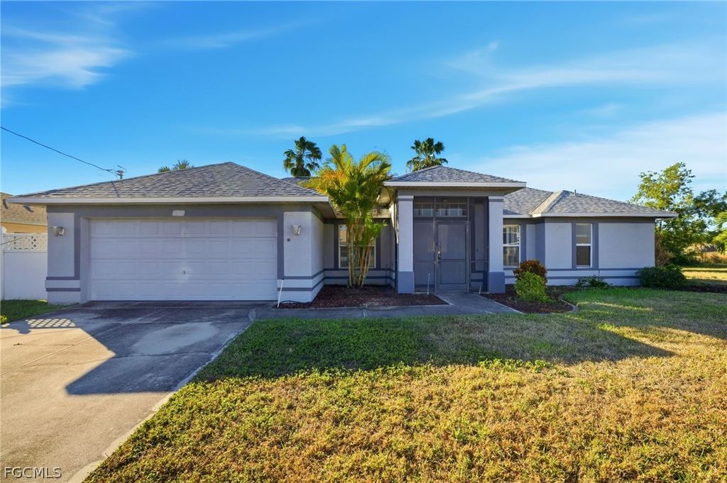 1504 NE 2nd TER, Cape Coral, FL 33909