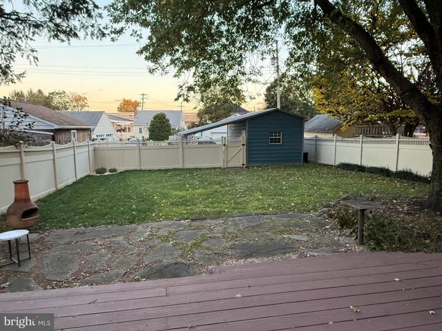 83 GEORGE ST, Hanover, PA 17331