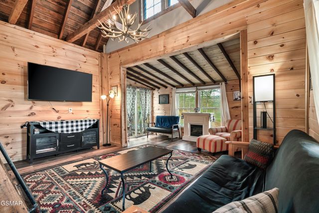 1174 Sharp Road, Sevierville, TN 37876