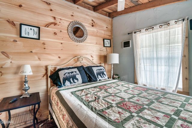 1174 Sharp Road, Sevierville, TN 37876