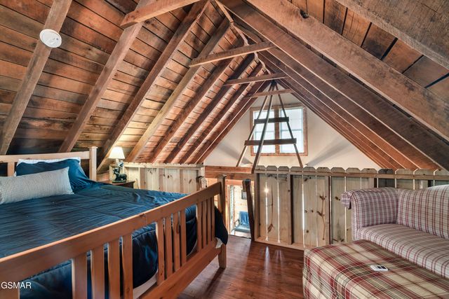 1174 Sharp Road, Sevierville, TN 37876