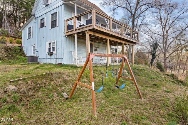 1174 Sharp Road, Sevierville, TN 37876