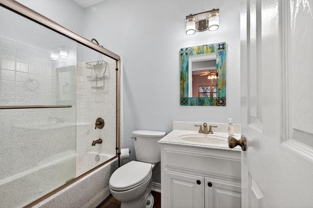 380 Crescent Drive, Pottsboro, TX 75076