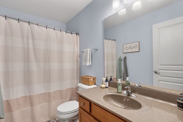 6310 FRIENDSHIP Path, Bettendorf, IA 52722