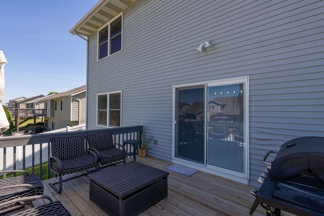 6310 FRIENDSHIP Path, Bettendorf, IA 52722