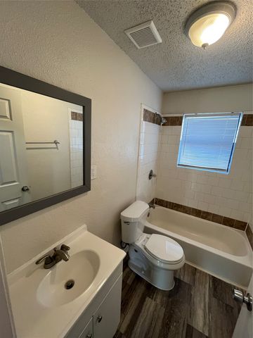 1321 Woodcrest Drive, Mesquite, TX 75149