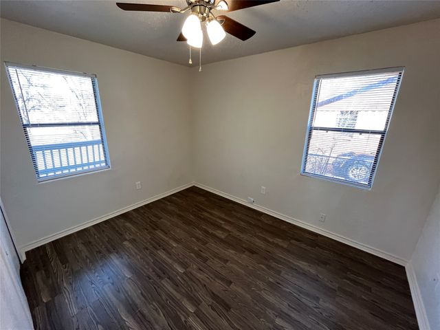 1321 Woodcrest Drive, Mesquite, TX 75149