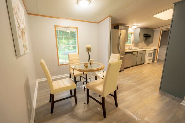 10394 Roger Hamlin Road, Tallahassee, FL 32311