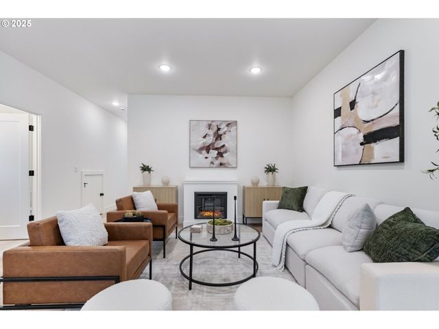 418 Ne 117TH AVE, Vancouver, WA 98684