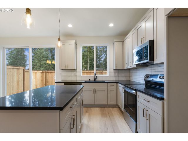 418 Ne 117TH AVE, Vancouver, WA 98684