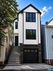 31 Watson Street, Paterson, NJ 07522